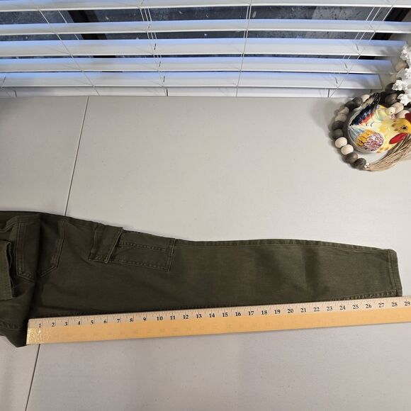 SPANX Stretch Twill Ankle Cargo Womens Pants Darkened Olive Small - Picture 8 of 16